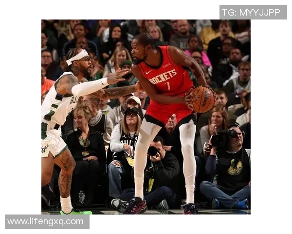 火箭队与森林狼展开激烈对决争夺季后赛席位的关键战役